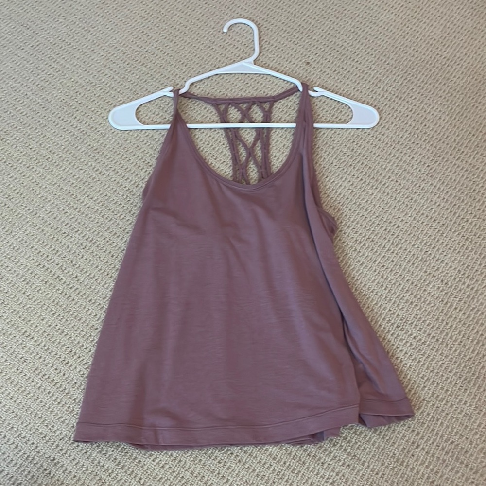 Lululemon tank top size 2!